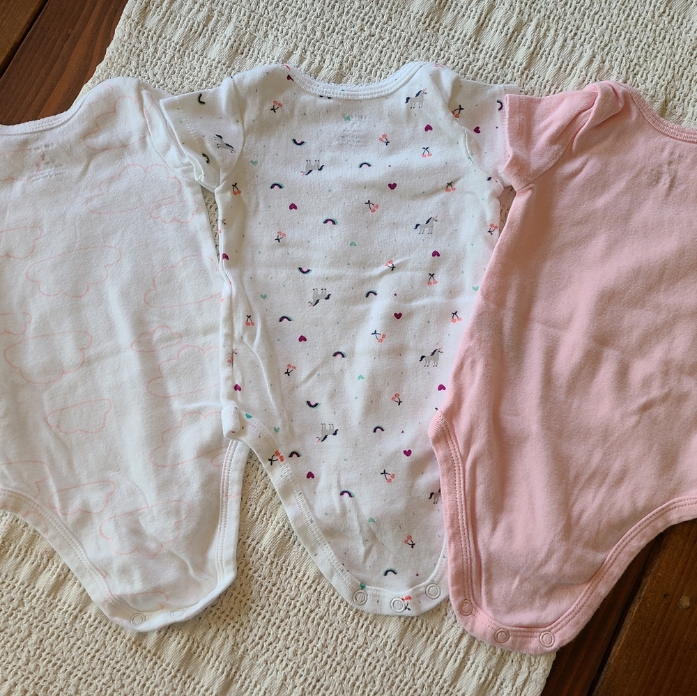 9 Piece Carter's 3 Month Onesie Bundle - Picture 10 of 13